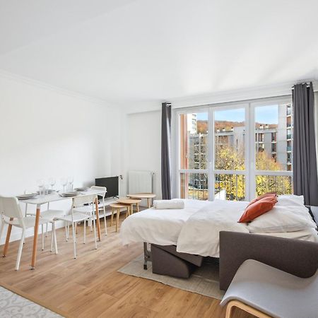Chic Apart With Parking Lejlighed Chaville Eksteriør billede